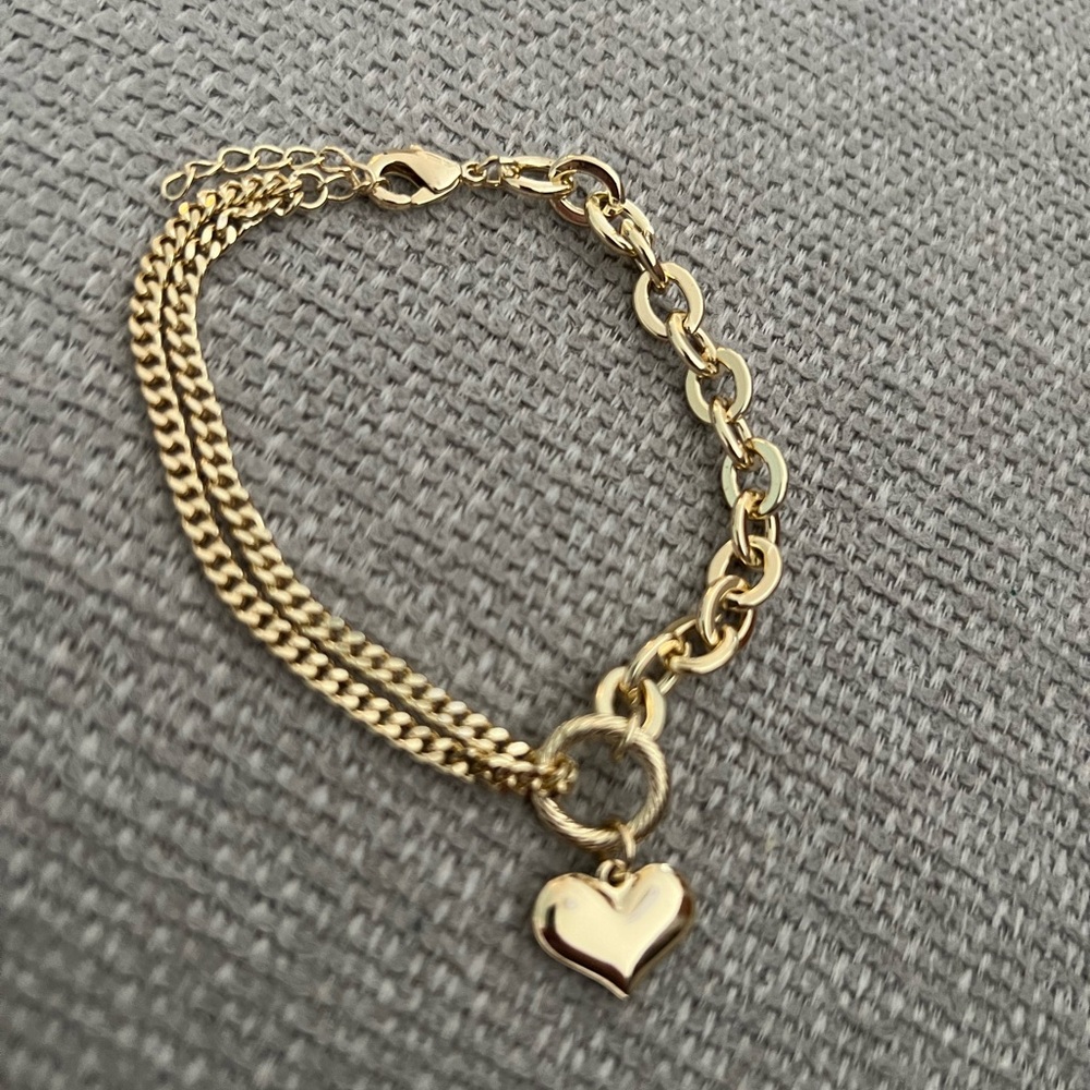 Gold Heart Charm Bracelet
